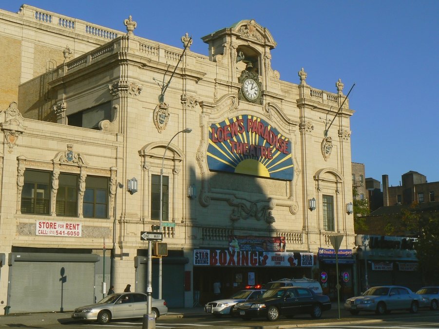 Bronx - Grand Concourse Str: Bronx - Loews Paradise Theatre 020